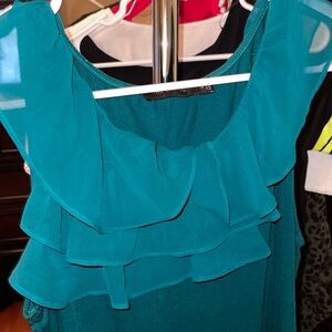 EUC LIMITED green top size m